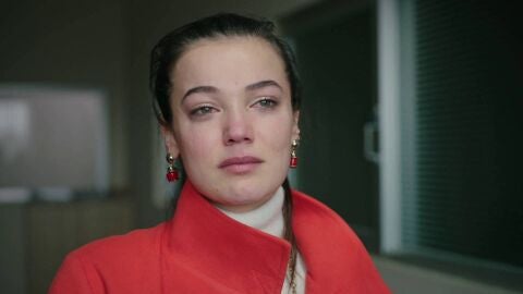 Secretos de familia - Ceylin se siente culpable por no haber buscado a su padre