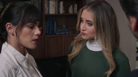 Velvet el nuevo imperio - Valeria descubre a Ana y Alberto a punto de besarse