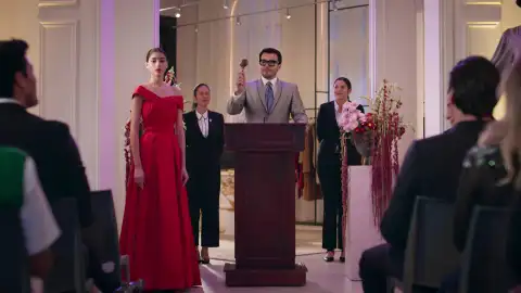 Velvet el nuevo imperio - Carlos Aristizábal compra en una subasta el vestido rojo de Ana Velvet el nuevo imperio - Carlos Aristizábal compra en una subasta el vestido rojo de Ana