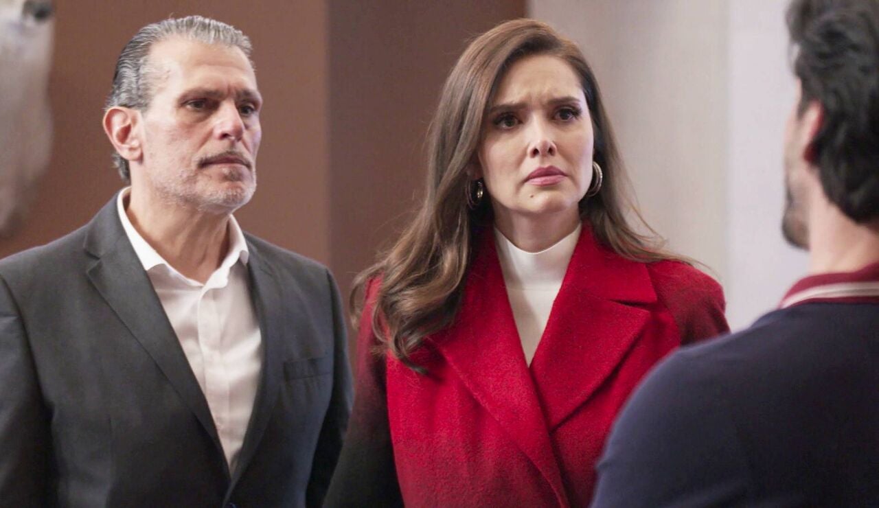 Columba recibe los papeles del divorcio y Gael comunica a sus hijos su decisi&oacute;n de separarse