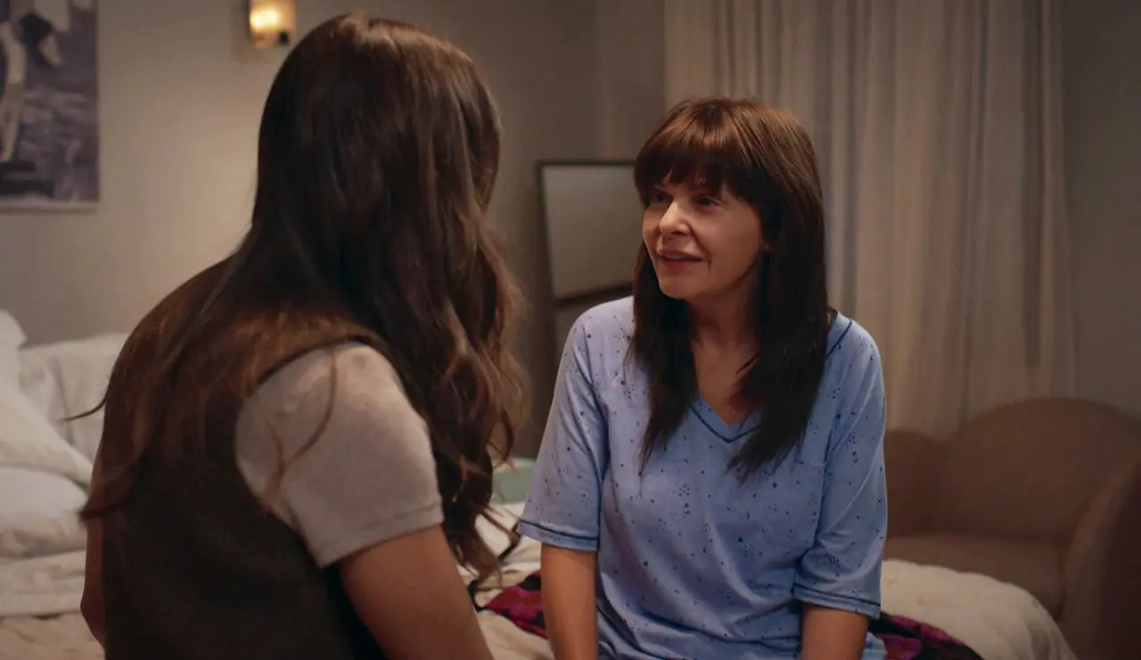 Velvet el nuevo imperio - Isabel confiesa a Ana que ella es la madre de Alberto