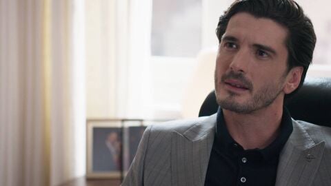 Velvet el nuevo imperio - Carlos amenaza a Alberto si se acerca a Ana