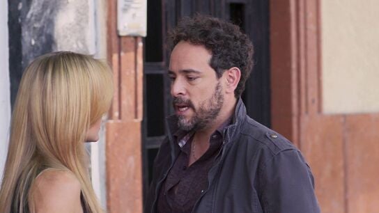 Jeremías está dispuesto a revelar el secreto de Leona
