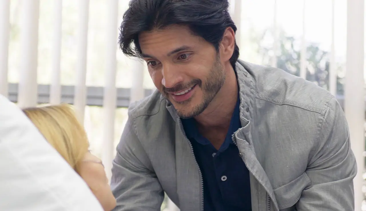 Leona acepta casarse con Gael para destruir a los Torrenegro