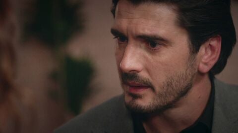 Velvet el nuevo imperio - Cristina dice a Alberto que no se van a divorciar