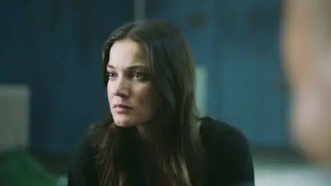 Secretos de familia - Ceylin cree haber adivinado el macabro plan del asesino Secretos de familia - Ceylin cree haber adivinado el macabro plan del asesino