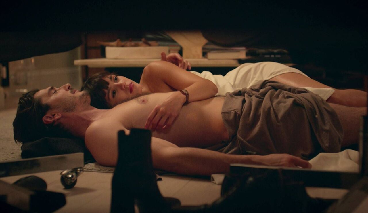 Velvet el nuevo imperio - Ana y Alberto vuelven a estar juntos y se entregan a la pasi&oacute;n