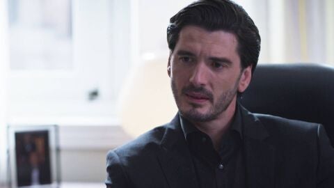 Velvet el nuevo imperio - Cristina empieza a tomar decisiones en Velvet