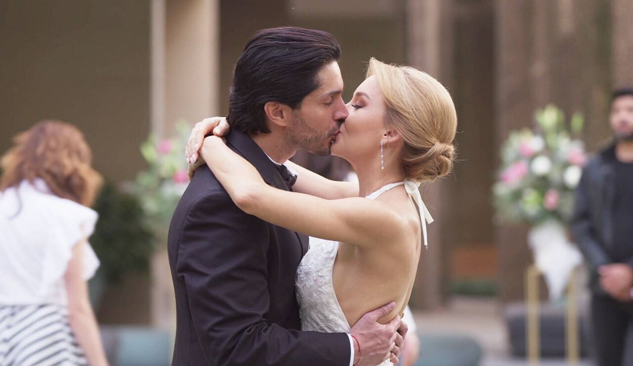 Gael y Leona se dan el 's&iacute;, quiero' pese a la oposici&oacute;n de los Torrenegro