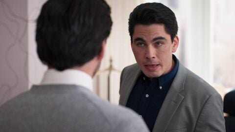 Enrique se pelea con Alberto por defender a Cristina