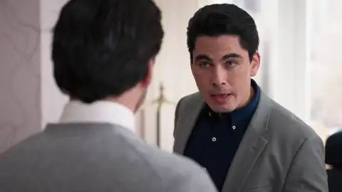 Enrique se pelea con Alberto por defender a Cristina Enrique se pelea con Alberto por defender a Cristina