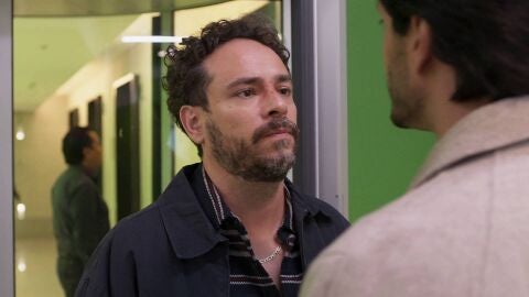 Jeremías intenta chantajear a Gael