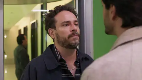 Jeremías intenta chantajear a Gael Jeremías intenta chantajear a Gael