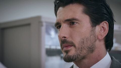 Velvet el nuevo imperio - Alberto descubre que Cristina est&aacute; embarazada solo de cinco semanas