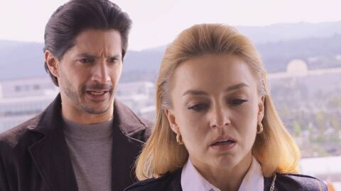 Gael le revela a Leona que ha descubierto que es Marena y ella le confiesa que Benjam&iacute;n es el hijo que cre&iacute;an muerto