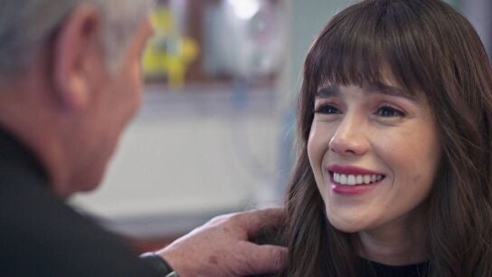 Velvet el nuevo imperio - Ana descubre que est&aacute; embarazada de Alberto