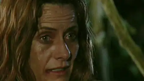 Pasión de gavilanes - Juan y Gabriela, como el perro y el gato en plena selva Pasión de gavilanes - Juan y Gabriela, como el perro y el gato en plena selva