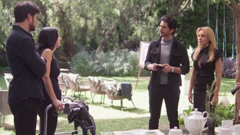 Camila culpa a Leona de la muerte de Apolo 