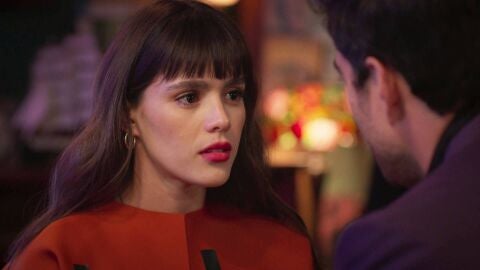 Velvet el nuevo imperio - Carlos propone matrimonio a Ana