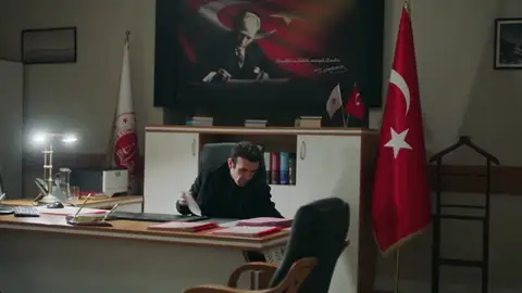 Secretos de familia - Pars dimite como fiscal general Secretos de familia - Pars dimite como fiscal general