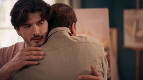 Velvet el nuevo imperio - Cristina le presenta a Alberto a un mejor amigo falso