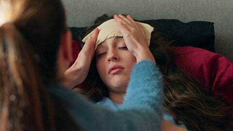 Ela cruza el l&iacute;mite: su obsesi&oacute;n por Nur y su familia se le va de las manos y salud empieza a resentirse