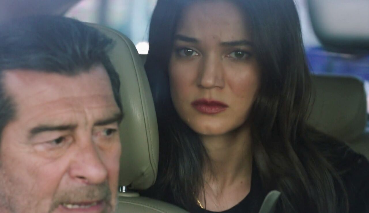 Secretos de familia - Yekta delata a su hijo: &Ouml;mer est&aacute; detr&aacute;s de la detenci&oacute;n de Ilgaz