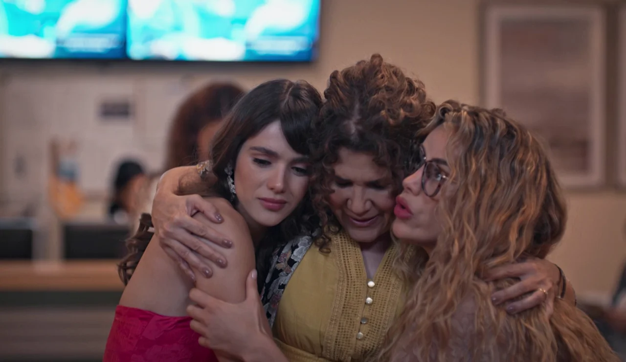 Alberto y Ana coinciden en el mismo hospital ¡y no se ven por los pelos!