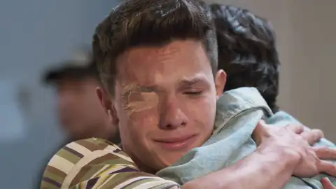 Benjamín llama "papá" a Gael y él le pide a su hijo que intervenga para unir a Leona y David Benjamín llama "papá" a Gael y él le pide a su hijo que intervenga para unir a Leona y David