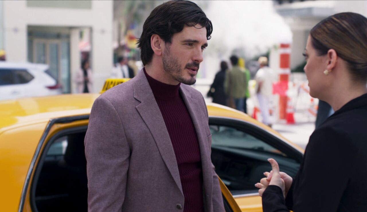 Alberto descubre que sufri&oacute; un terremoto &iexcl;mientras Mateo lo ve por las calles de Nueva York!