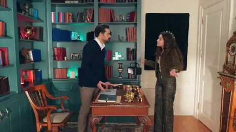 Tufan, contra las cuerdas: Leyla y Nur lo amenazan con destapar el atropello de Hilmi Tufan, contra las cuerdas: Leyla y Nur lo amenazan con destapar el atropello de Hilmi