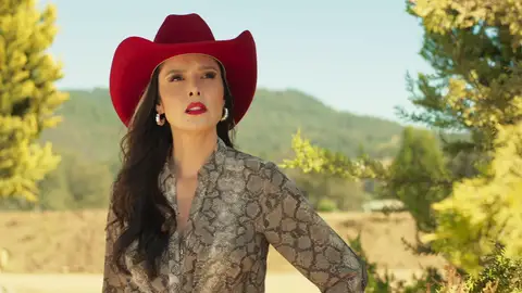 Déborah quiere vengarse de Valente haciéndole perder a una hija Déborah quiere vengarse de Valente haciéndole perder a una hija