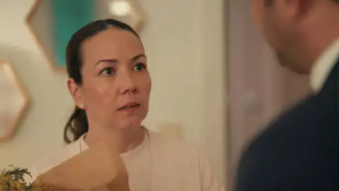 Sema recibe una visita muy especial Sema recibe una visita muy especial