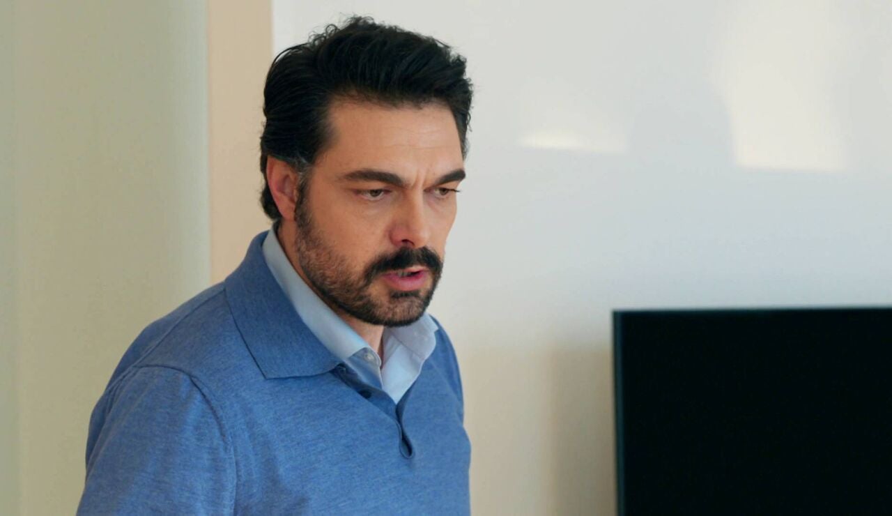 Tufan vigila a Nur y a Mali con un localizador y les exige que tengan otro hijo para salvar a Civan