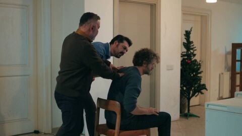 Tufan pierde los nervios con Mali