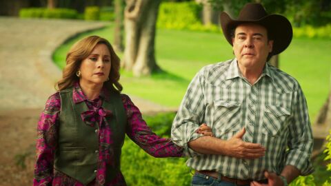 Diana se opone al compromiso de sus hijas con Ángel y Alejandro pero Valente piensa que deben apoyarlas