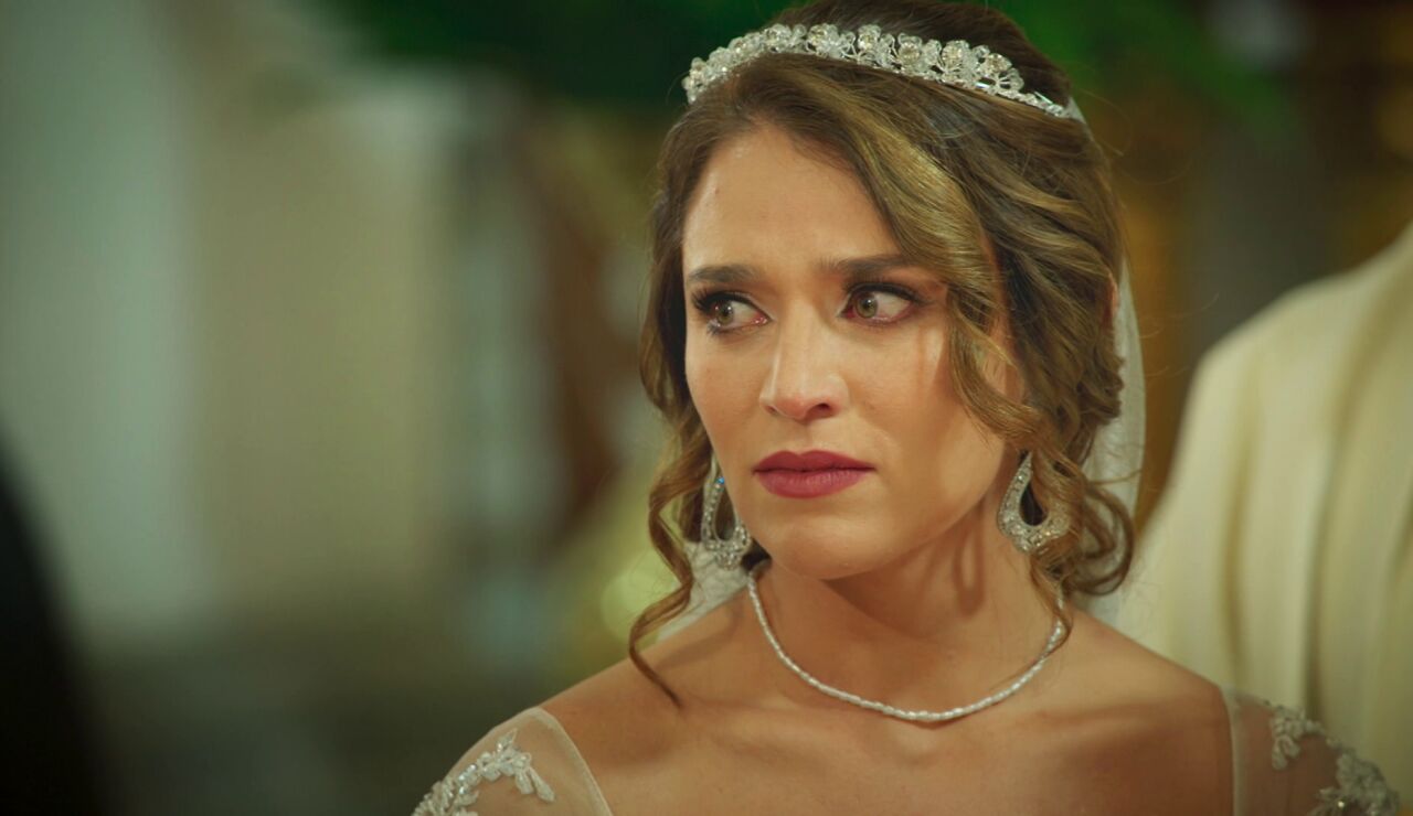 Mia interrumpe la boda de Paloma: fue su marido quien public&oacute; su v&iacute;deo