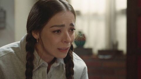 La impactante confesi&oacute;n de Do&ntilde;a Clemencia antes de morir cambia para siempre la vida de Nora y Andr&eacute;s