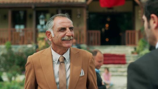 Mahir, cara a cara con Kürşat