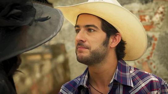 Déborah comunica a Valente que su hija Victoria ha muerto Déborah comunica a Valente que su hija Victoria ha muerto