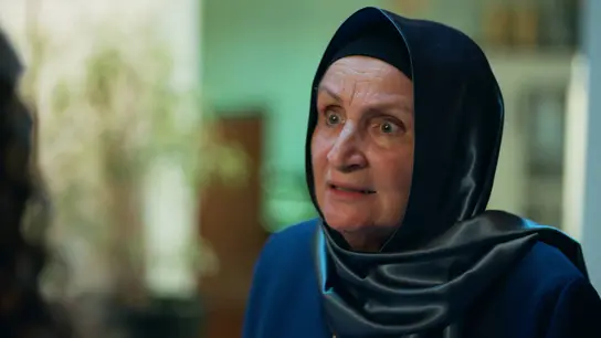 Afet le pide a Canfeza que renuncie a Mahir Afet le pide a Canfeza que renuncie a Mahir