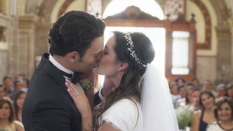 Andr&eacute;s y Elsa cumple su sue&ntilde;o de formar una familia en el emotivo final de Perdona nuestros pecados: repasamos los mejores momentos
