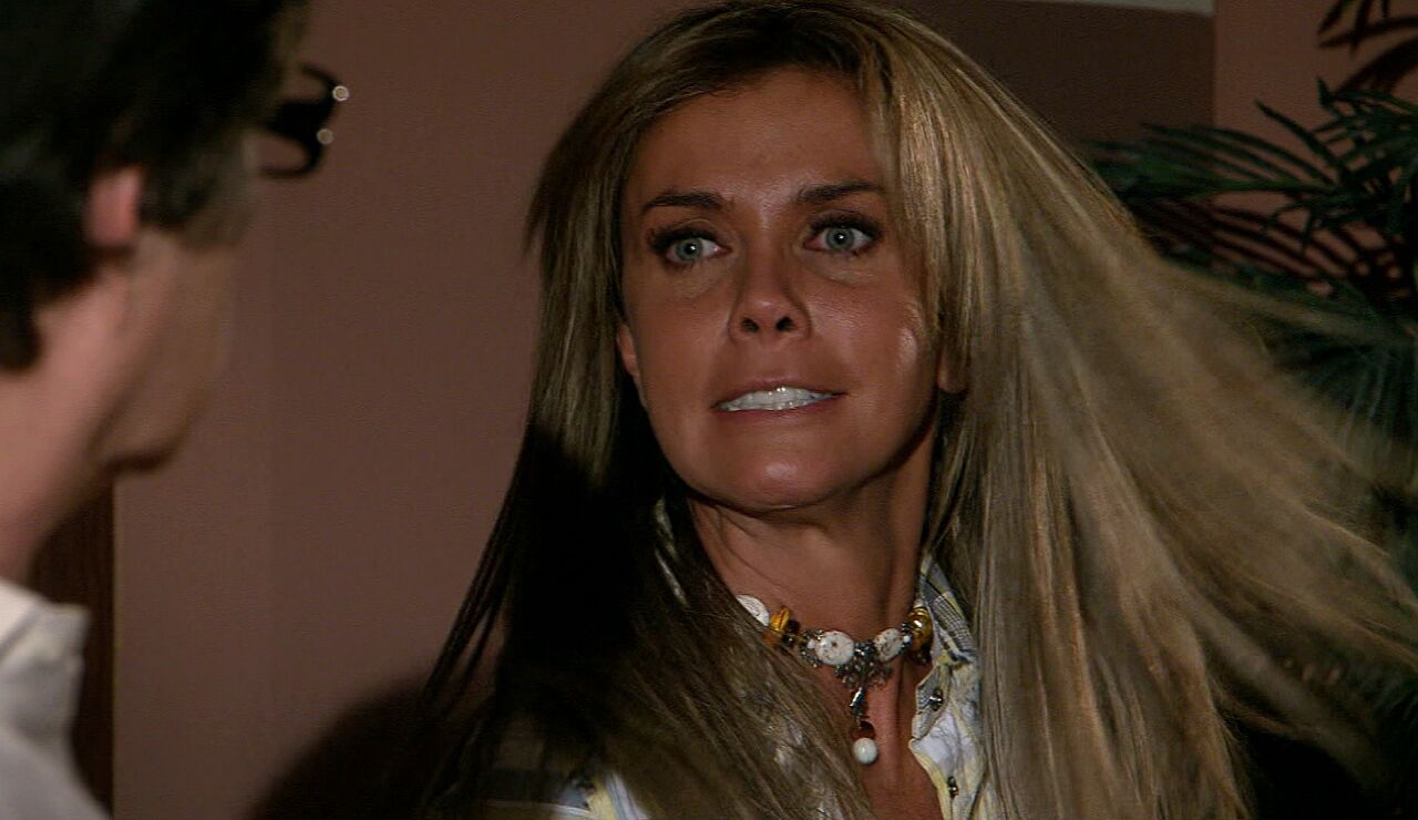 Carmina revela que Augusto y Elisa &iexcl;son hermanos!