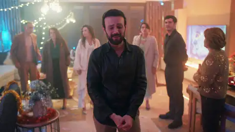La fiesta de despedida de soltero de Ferman se descontrola y desata el caos entre Mahir y Canfeza La fiesta de despedida de soltero de Ferman se descontrola y desata el caos entre Mahir y Canfeza