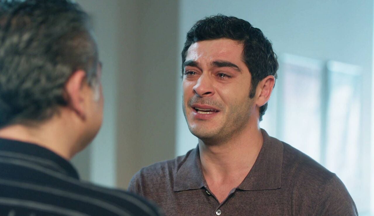 Mahir se reencuentra con su padre en un emotivo sue&ntilde;o mientras Ozan prepara su venganza contra K&uuml;rsat