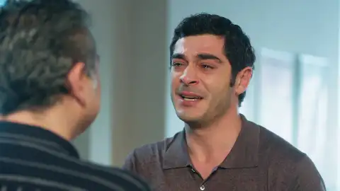 Mahir se reencuentra con su padre en un emotivo sueño mientras Ozan prepara su venganza contra Kürsat Mahir se reencuentra con su padre en un emotivo sueño mientras Ozan prepara su venganza contra Kürsat
