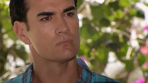 Damián descubre que Elisa se va a casar con Gael Damián descubre que Elisa se va a casar con Gael