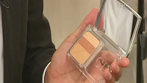 Maquillaje: Una base adecuada Maquillaje: Una base adecuada