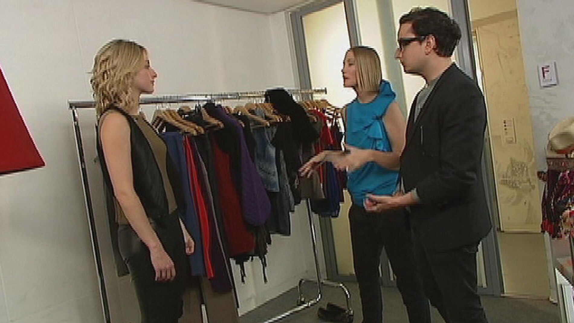 Fiona y Josie aconsejan a Mar&iacute;a