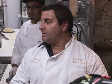 Sam se mete en la cocina Sam se mete en la cocina